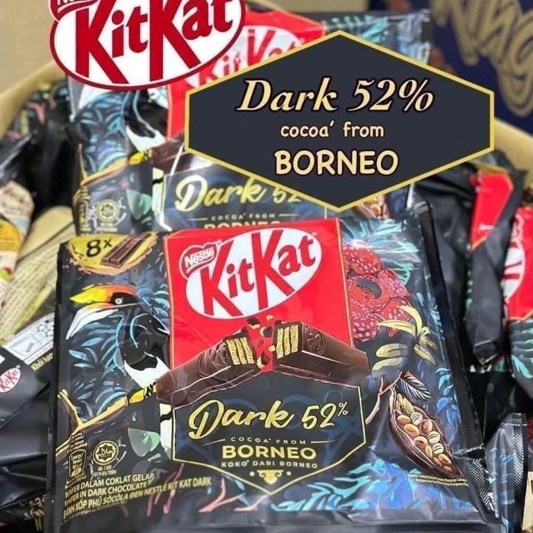 Kitkat drak chocolate 52% เวเฟอร์เคลือบช็อคโกแลต Dark Borneo Chocolate Share แพค 8 ชิ้น/ถุง (17g)