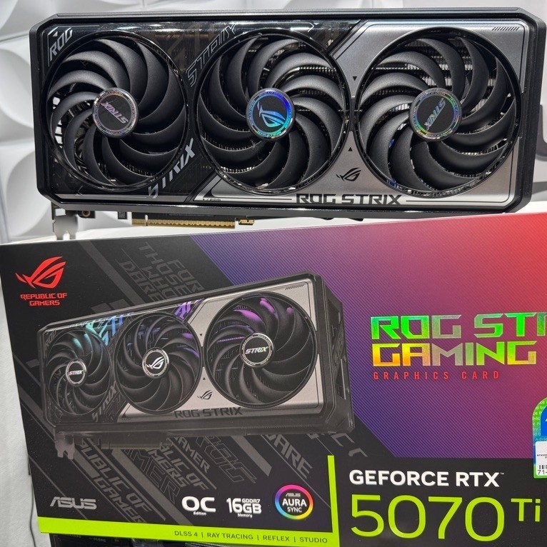 มือ2 5070ti ROG strix  ประกันพึ่งเริ่ม 8/29