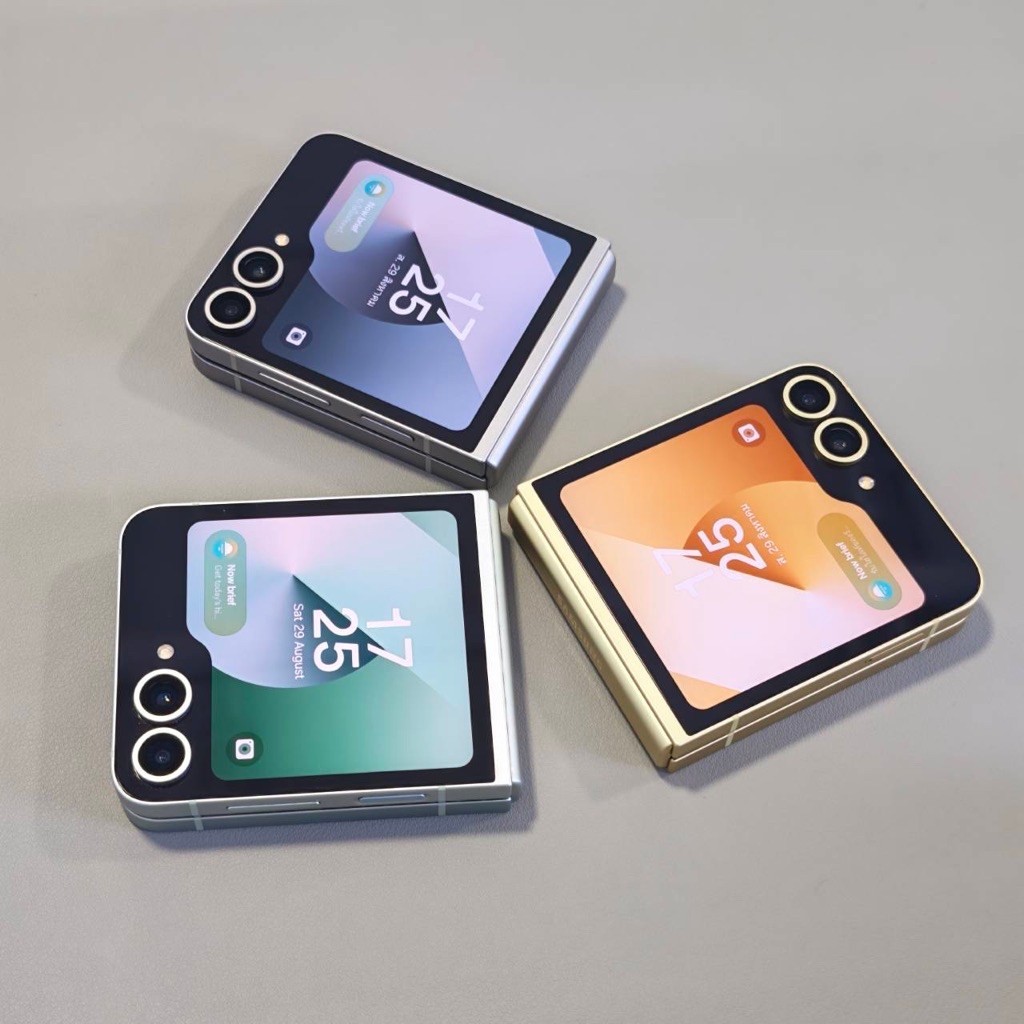 Galaxy Flip 6 ศูนย์ไทย [มือสอง] RAM 12 / ROM 256/512GB สภาพสวยกริบ [ประกันร้าน 15 วัน]