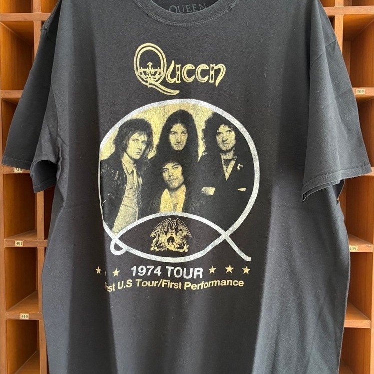 เสื้อวง Queen  “ 1974tour “
