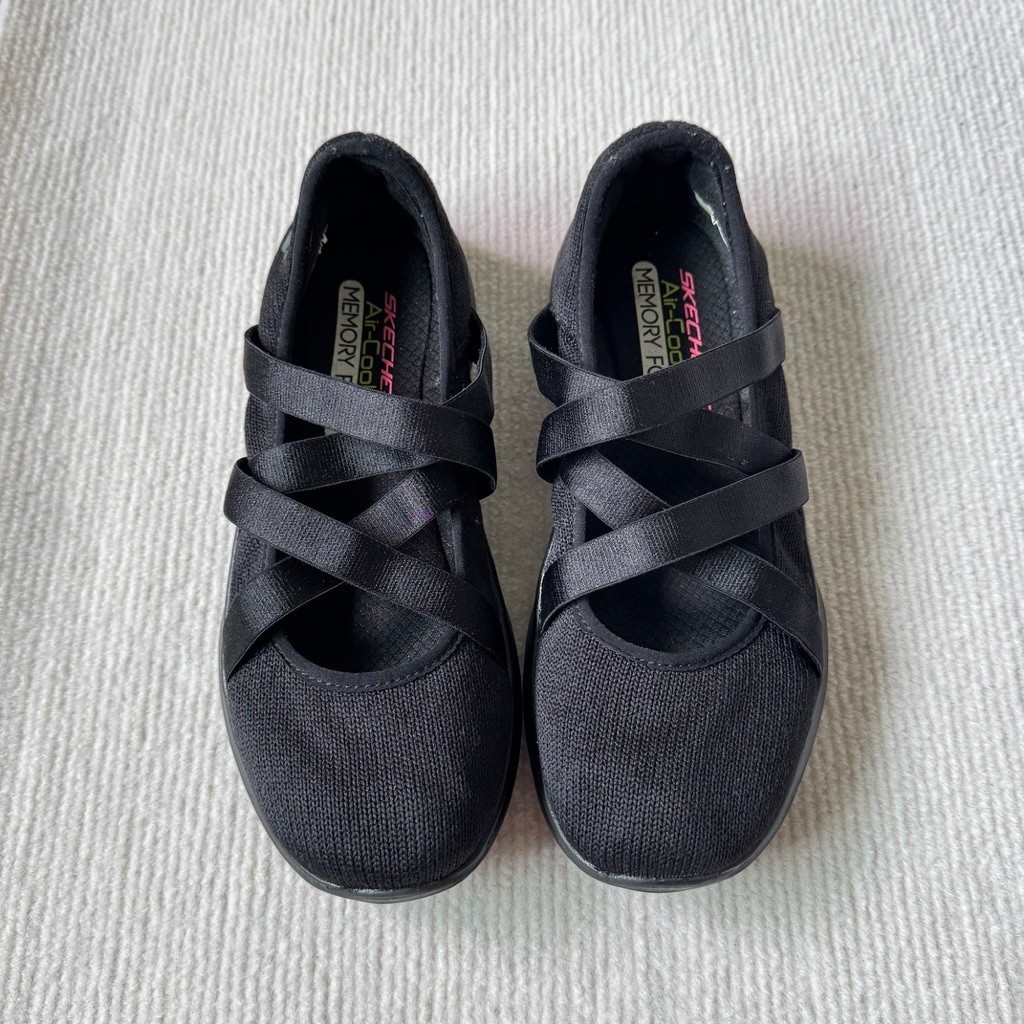 Skechers รองเท้ามือสองของแท้ sz.38