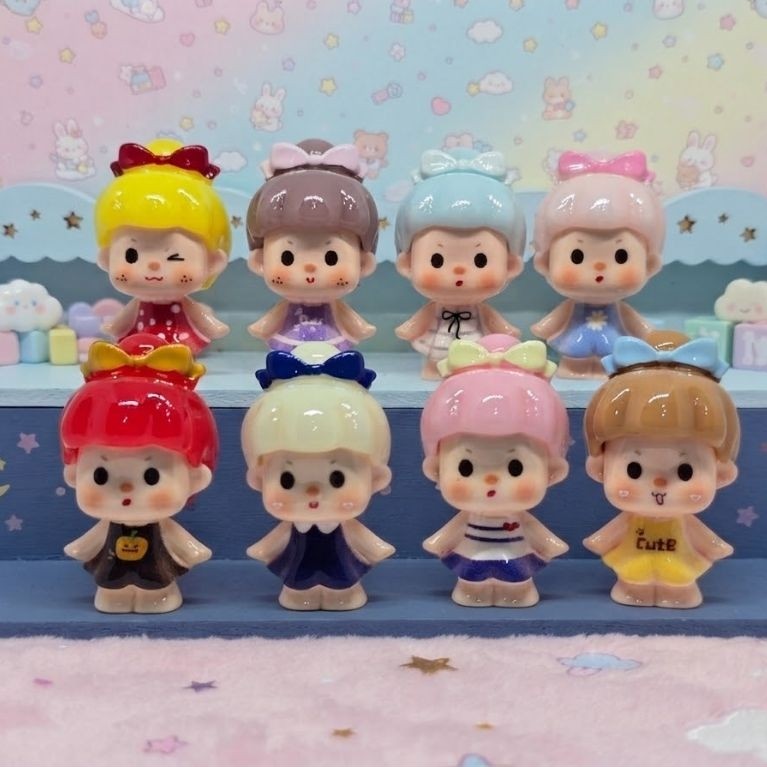 (เซท8ชิ้น) โมเดล ตุ๊กตาเรซิ่นน้องโมเน่(เรืองแสง) ตกแต่งบ้าน โต๊ะทำงาน คาเฟ่ต์หรือทำเป็นงานDIY