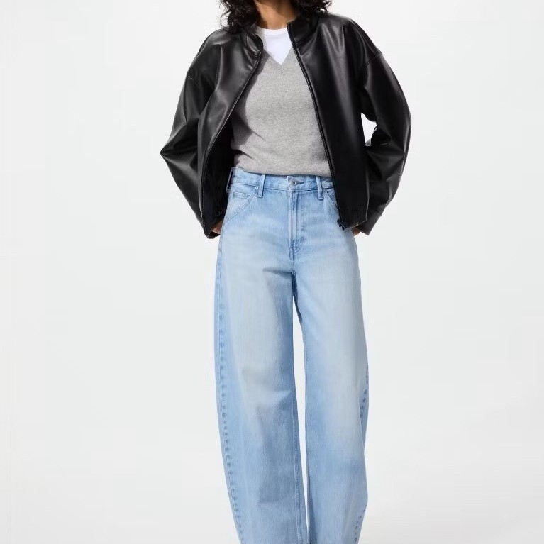 UNIQLO Baggy Curve Jeansคอลใหม่ล่าสุด Sz.23 เอว27-28 สพ38 ยาว40 shop1490 ใส่2ครั้งใหม่กริบค่ะ