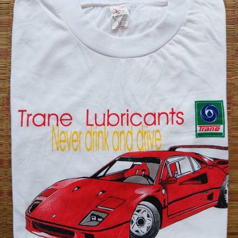 เสื้อแถมน้ำมันเครื่อง Trane Ferrari