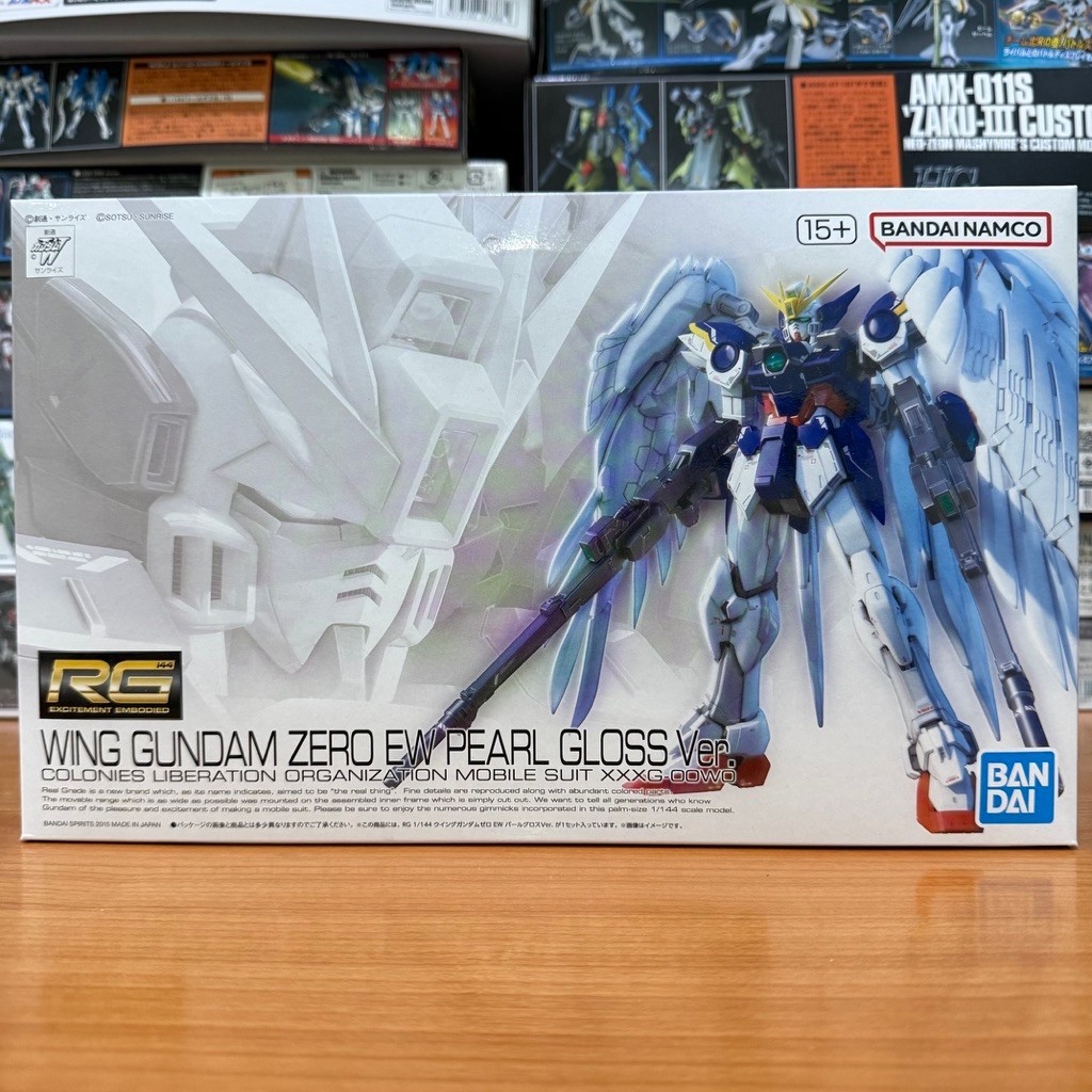 {พร้อมส่งมีแบบด่วน}LIMITED BANDAI RG 1/144 WING GUNDAM ZERO EW PEARL GLOSS Ver.