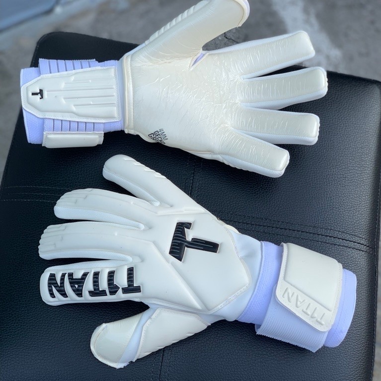 T1tan LEGEND 1.0 White-OUT (FP) มีเซฟนิ้ว 5 นิ้วถอดไม่ได้