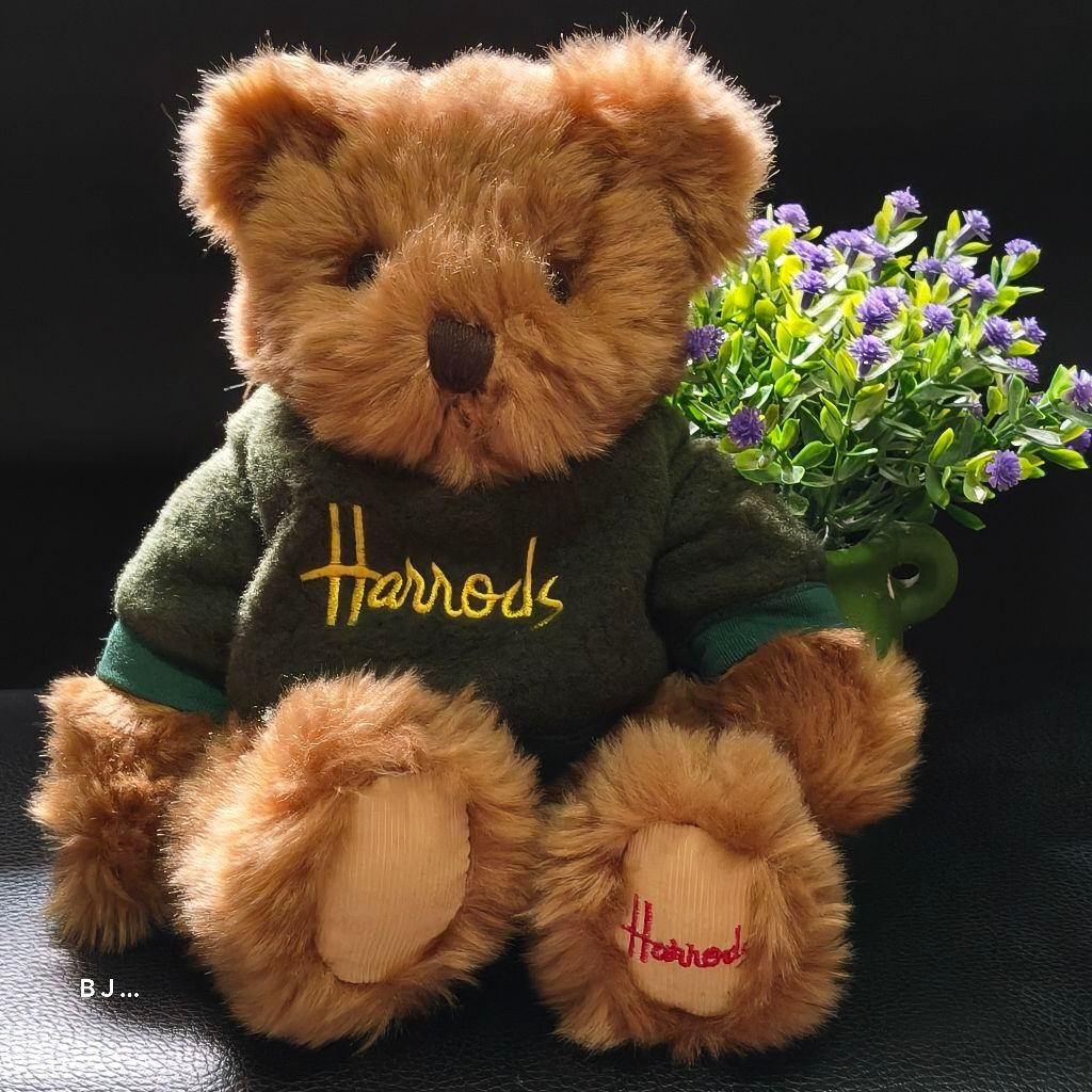 ตุ๊กตาหมี Harrods classic teddy bear plush Green Sweater ขนสวย น่ารัก...แท้💯