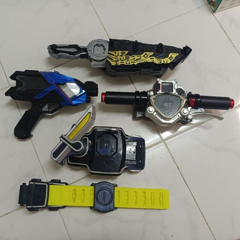 * Bandai แท้ * อะไหล่ DX แท้ / มาสไรเดอร์  Saber / Zero one / Accel / Sengoku Driver