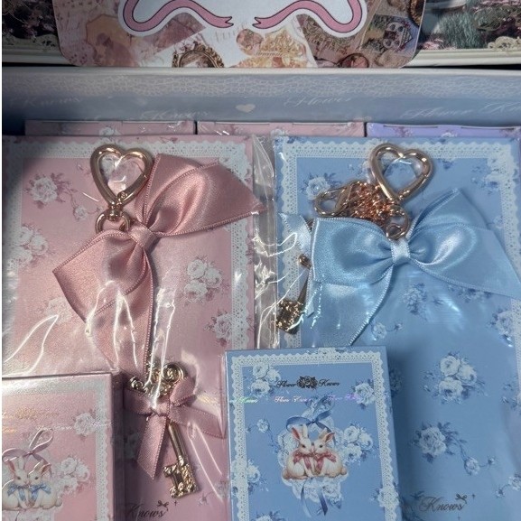 พวงกุญแจ flower knows collection bunny garden🎀￼