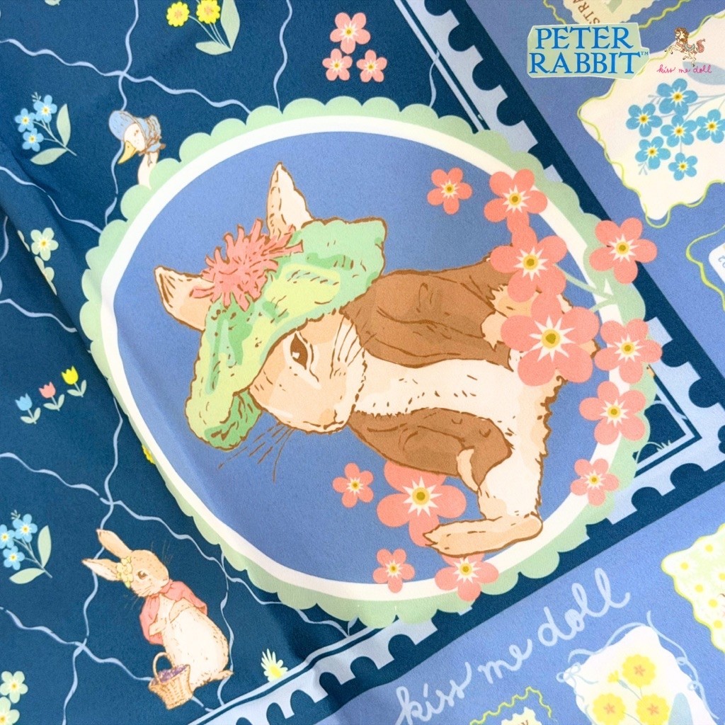 Kiss Me Doll وشاح Peter Rabbit ‏The Lakes — صورة 5