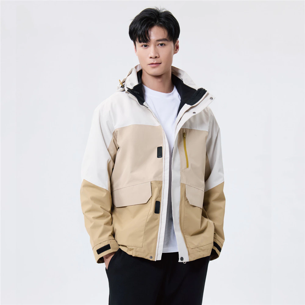 GIORDANO เสื้อแจ็คเก็ตผู้ชาย Men's Multi-Functional 3-in-1 Fleece Jacket 0 01075625