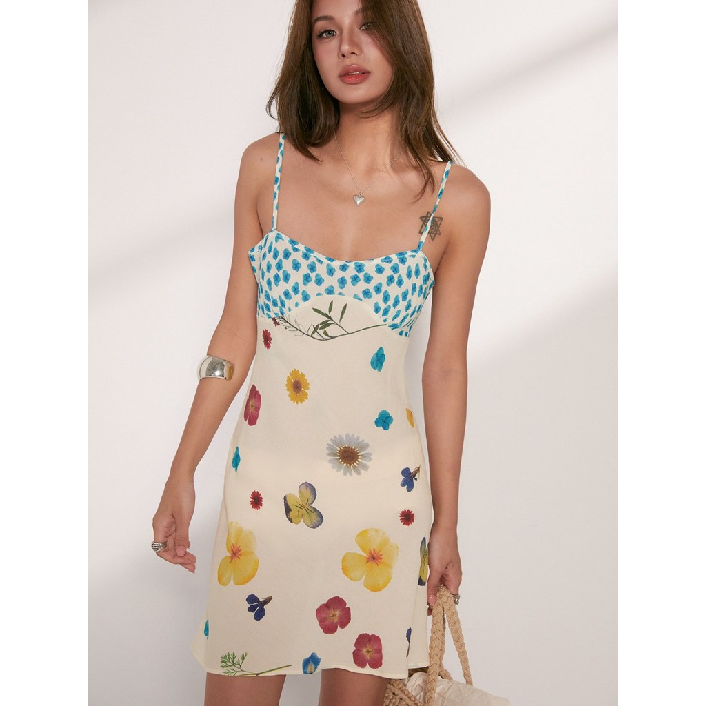 🌿Ivy Floral Mini Dress🌿มินิเดรส ลายดอก สีฟ้า สไตล์ฝรั่ง_Gioia.991  ( #gii556 )