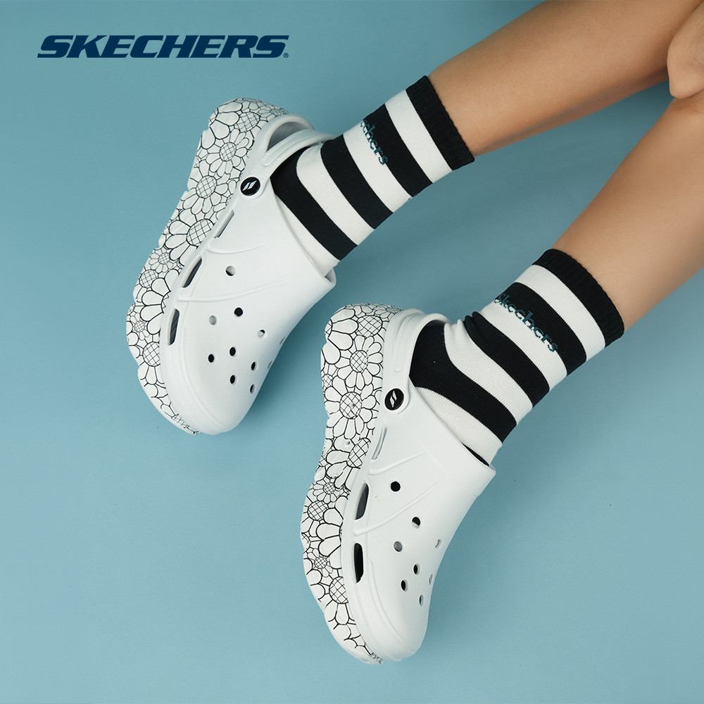 Skechers สเก็ตเชอร์ส รองเท้าผู้หญิง Women Foamies Max Cushioning Foamies In Bloom Shoes - 111671-WBK