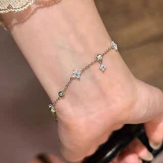 จากไทย 1วันถึง💕สร้อยข้อมือเงินสเตอร์ลิง จี้โคลเวอร์สี่ใบ | สไตล์เย็นสง่างาม ระดับไฮเอนด์ | ความละเอียดอ่อนสูง รุ่นขายดี