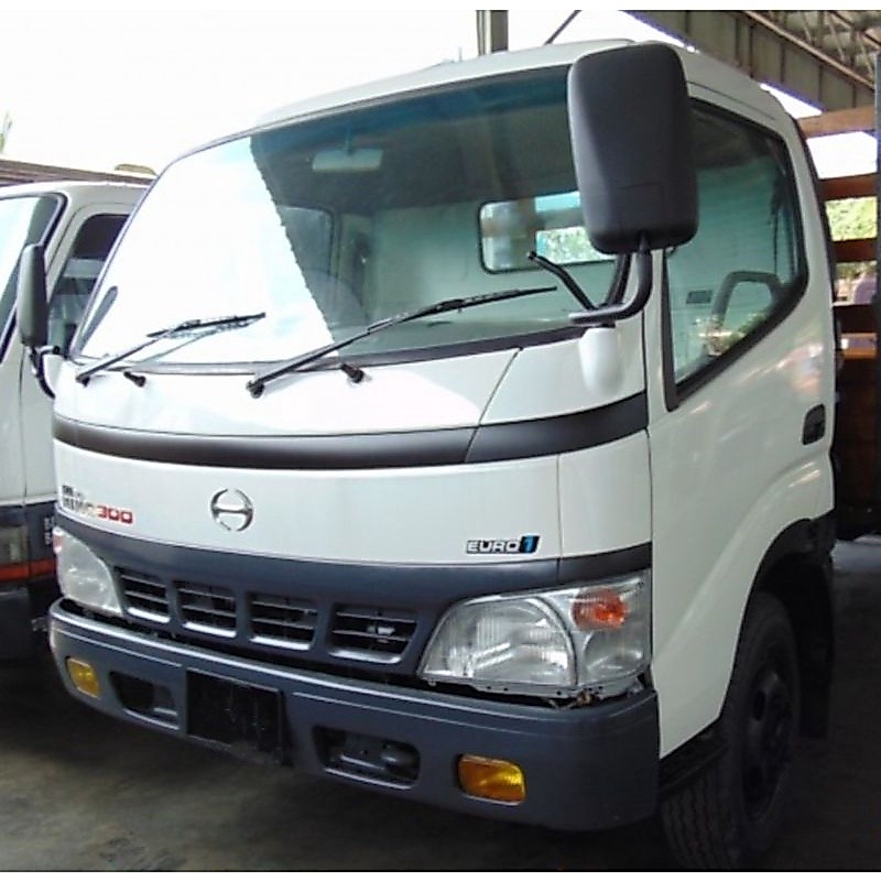 FZ Hino Dutro WU410 WU420 WU600 ที่เขี่ยบุหรี่ประตู