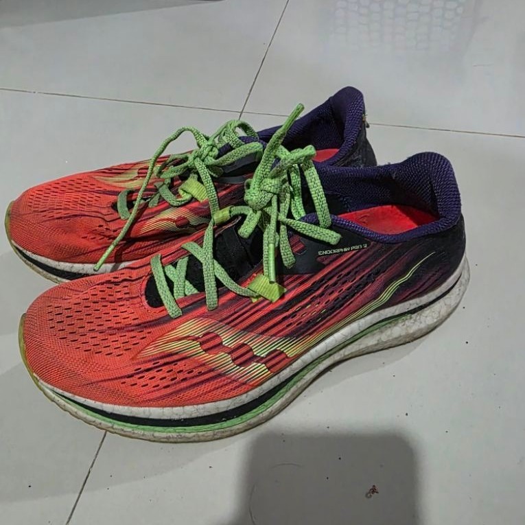 มือสอง รองเท้าวิ่ง Saucony Endorphin Pro 2 ไซซ์ 9us สภาพ80%