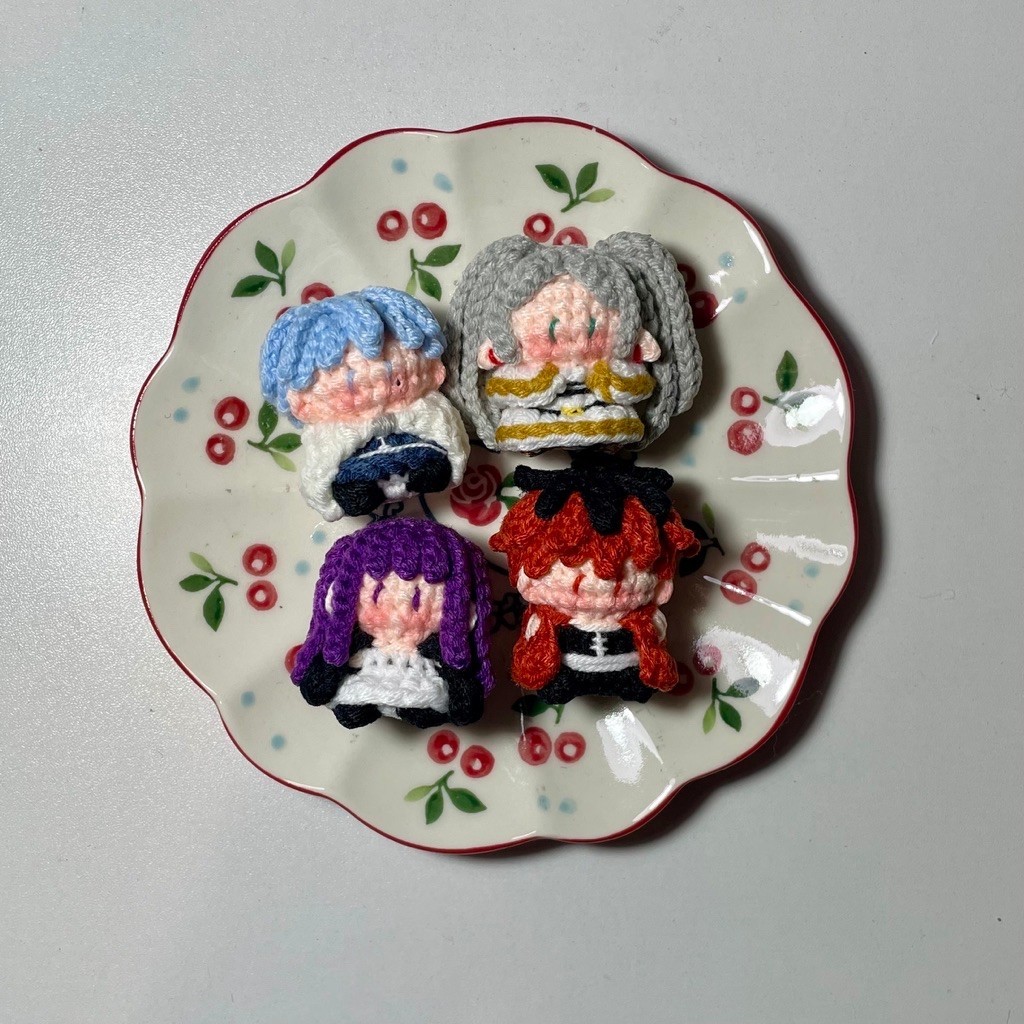 fav.jellyfish | Frieren characters keychain!🧙🏻‍♀️🍂💫 | พวงกุญแจไหมพรมฟรีเรน