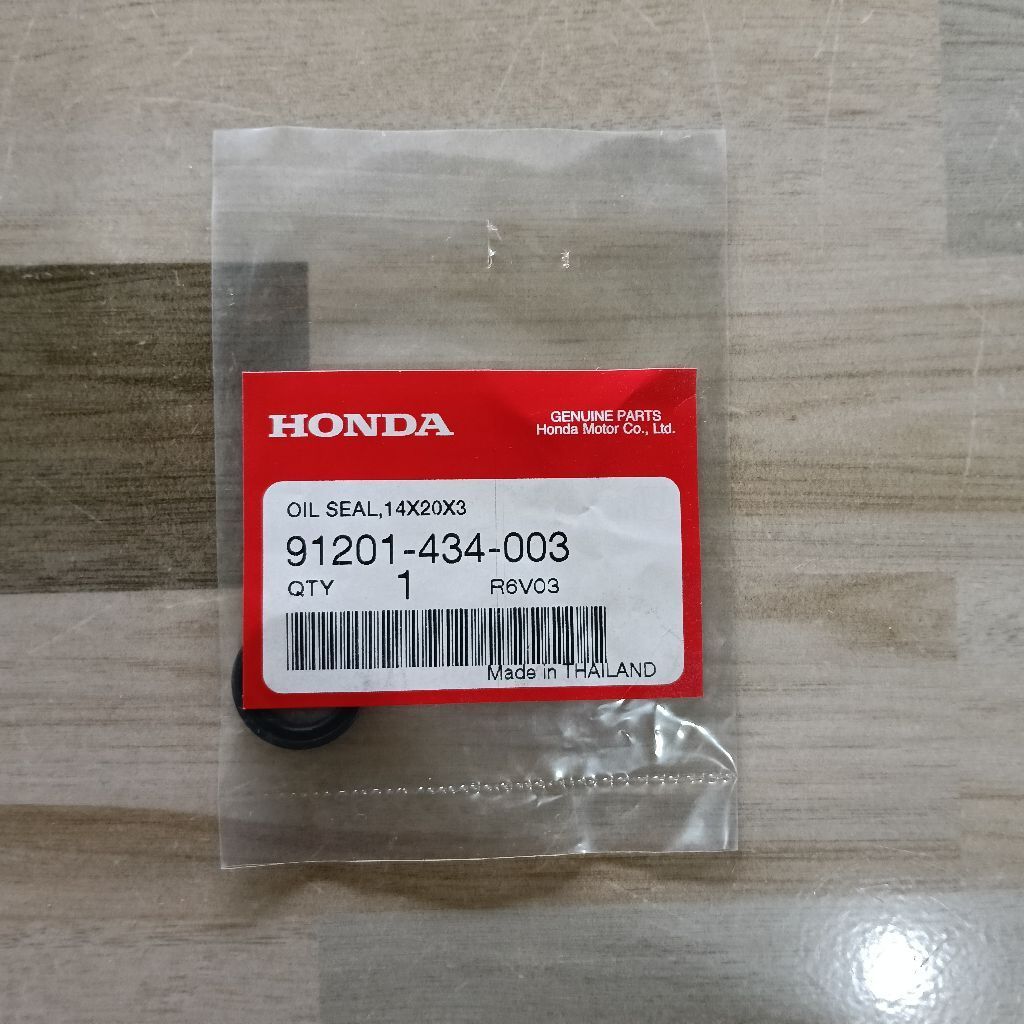 ซีลเฟืองท้าย(14x20x3.2) HONDA Click125/PCX150/Click150 แท้เบิกศูนย์ 91201-434-003