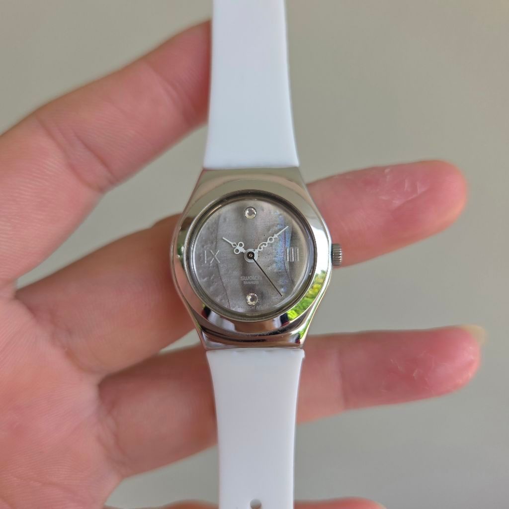 นาฬิกา SWATCH swiss มือสองของแท้ 100%