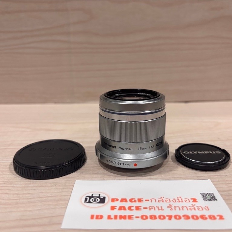 Lens Olympus 45 mm ใช้งานได้ปกติ