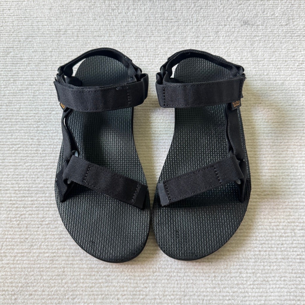 TEVA รองเท้ามือสองของแท้ ไม่มีกล่อง sz 40.5