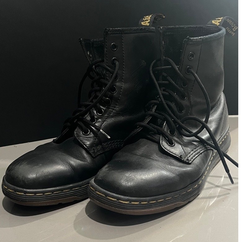 Dr.martens newton มือสอง ไซส์ 41