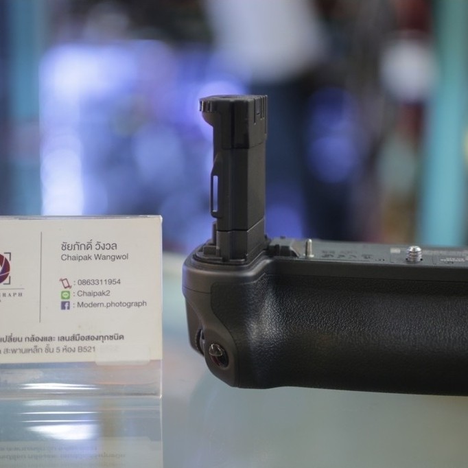 Canon BG-R20 แบตเตอรี่กริ๊บสำหรับกล้อง Canon R6, R6 Mark II
