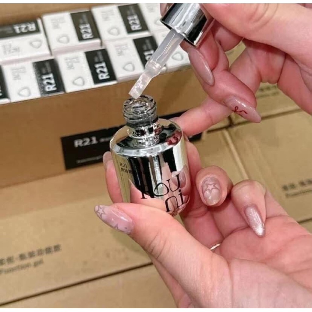 R21-Black diamond glossy top coat ท็อปเจล Rouni