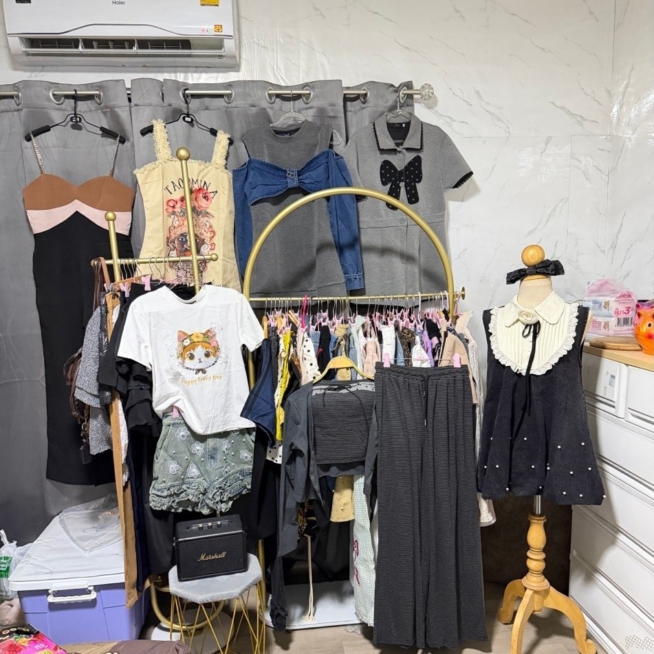เสื้อผ้า งานป้าย Missagale  Jidapa  Valley Girl  Pisamai  Lover’s Shop และป้ายอื่นๆ เสื้อผ้ามือ2 มือ