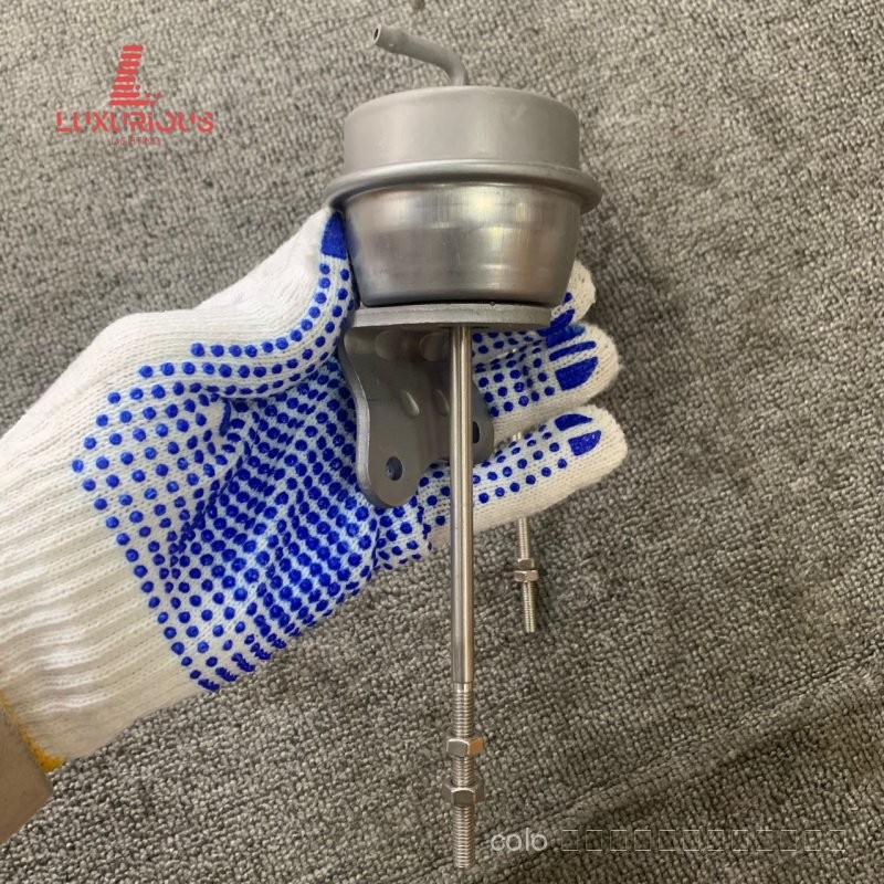 Applicable to Volkswagen Magotan Tiguan1.8T K03 53039700159 06J145701G Turbo bypass valve J1PU