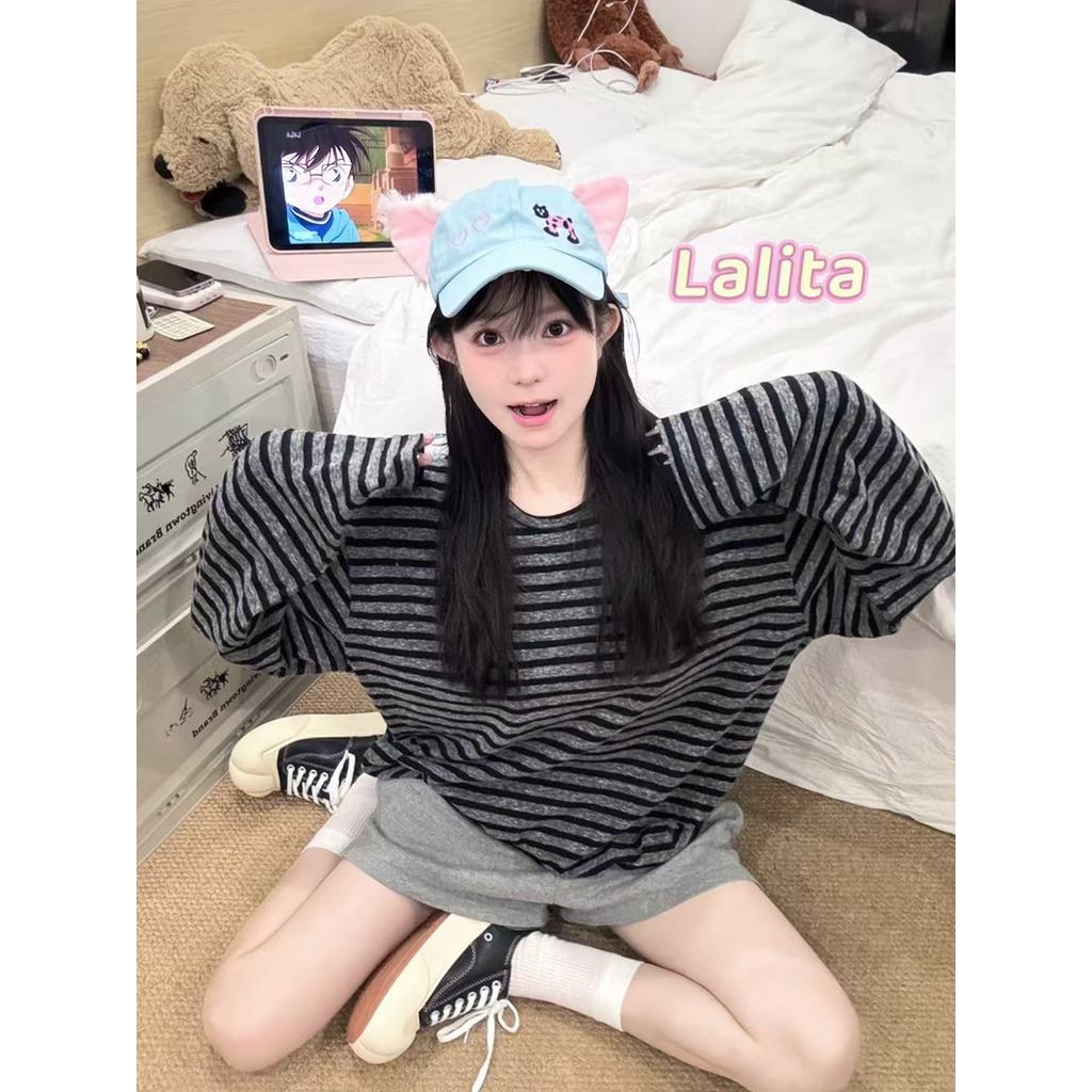 ส่งไวจากไทย ลายทาง คอกลม เสื้อยืดลําลอง สไตล์ย้อนยุคแบบอเมริกัน👚Lalita