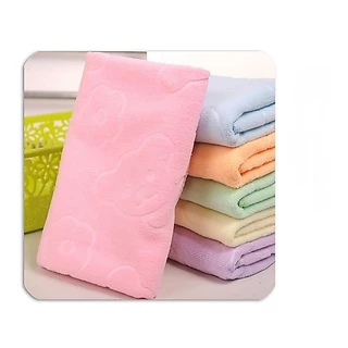 ขนาด 140x70 ซม. ผ้าเช็ดตัว ผ้าขนหนู นาโน สีพื้น ปั้มลาย แบบบาง ใช้ได้ทั้งเด็กและผู้ใหญ่