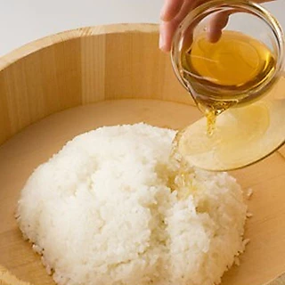 น้ำส้มซูชิปรุงสำเร็จ สูตรกลมกล่อม ตราโคฮาคุ 5 ลิตร