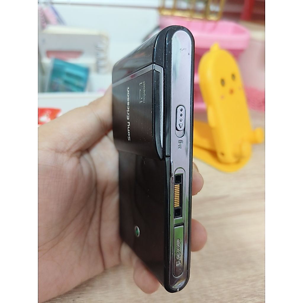 สมาร์ทโฟนระดับตำนาน Sony Ericsson Satio (รหัส U1i