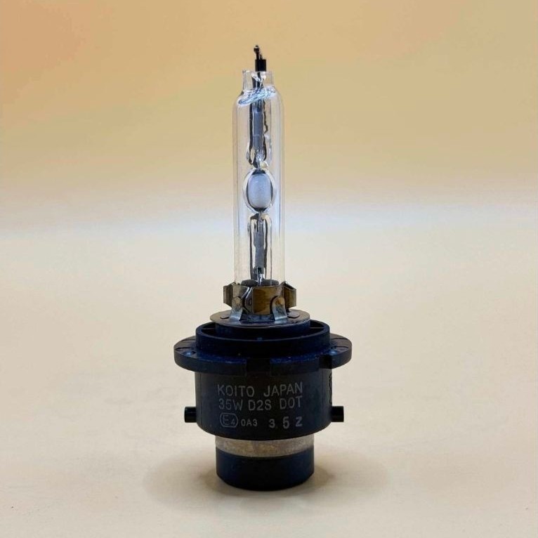 หลอดไฟหน้า Xenon HID D2S 35W แท้