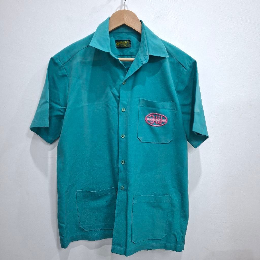 AUG 26/20 เสื้อสำนักพิมพ์ วพ. อก 44×ย26 นิ้ว (ชาย) มือสอง
