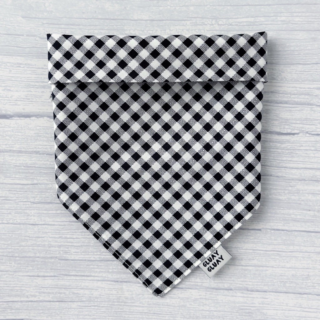 GLUAY GLUAY - ผ้าพันคอหมาแมว ผ้าพันคอสัตว์เลี้ยง - ลายตารางเล็ก Mini Gingham