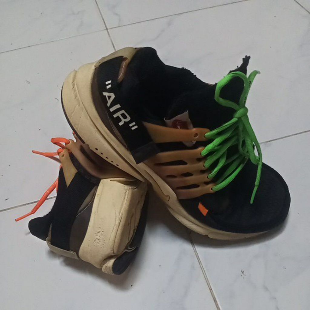รองเท้า Nike Air Presto x Off-White "The Ten" OG (2017)