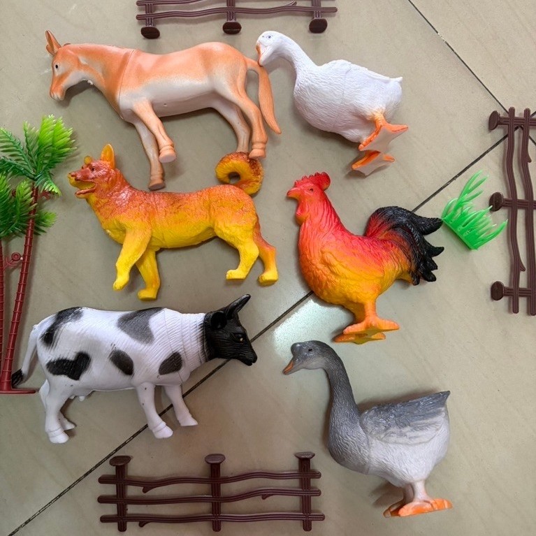 โมเดลสัตว์6ตัว ไก่บ้าน ของเล่นโมเดล สัตว์พลาสติกแข็ง งานดี มีคุณภาพ