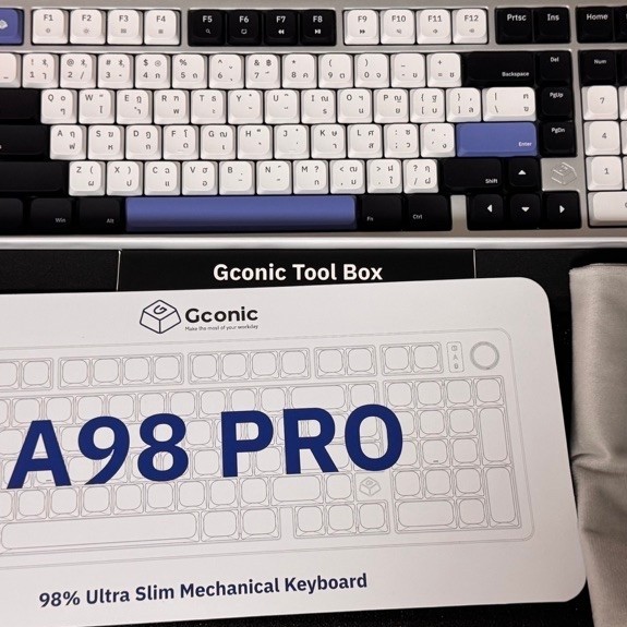 *อ่านรายละเอียดก่อนสั่งซื้อ* gconic A98 pro Ultra slim Machanical keyboard (มือสอง พร้อมส่ง)