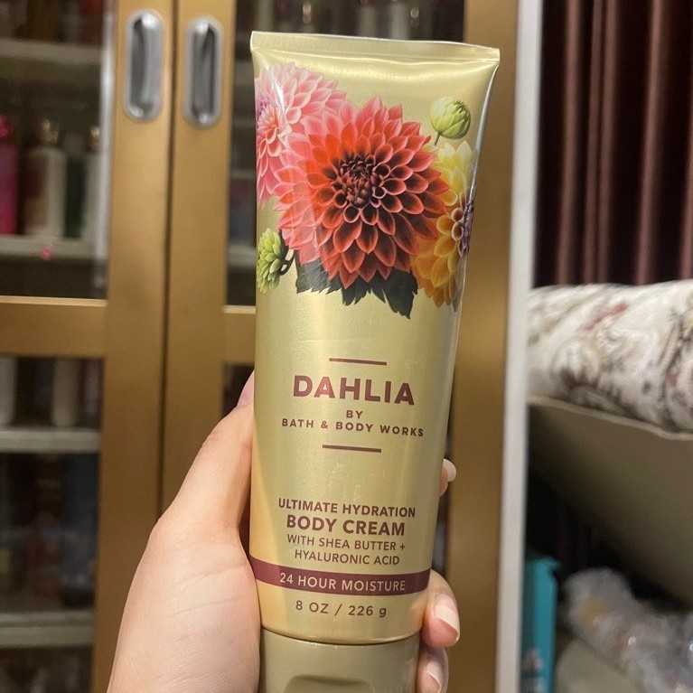 Bath and Body Works Dahlia Moisture Body Cream 226g. ของแท้
