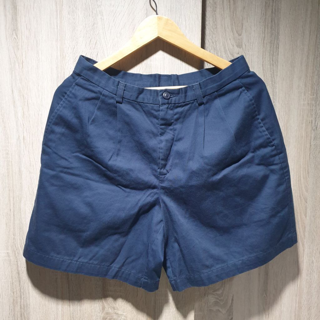 กางเกงขาสั้น Dockers สีกรม ของแท้มือสอง