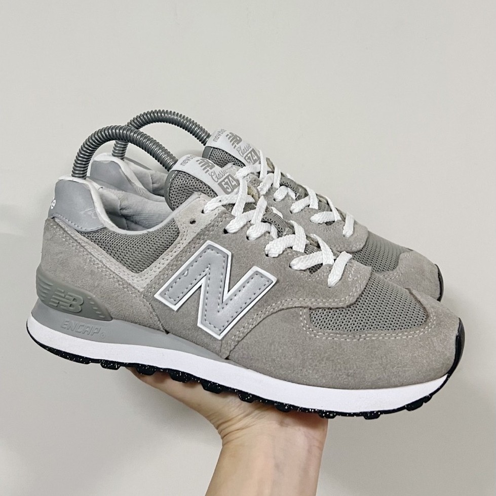 รองเท้ามือสอง New Balance574👟Size 37/23.5cm.👟