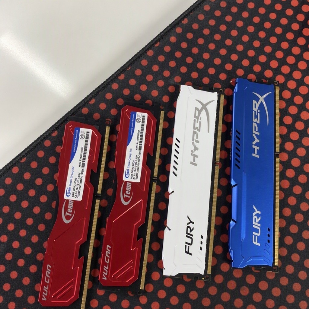Ram DDR 3 kingston fury 8G /4G  Bus 1866/1600/2400