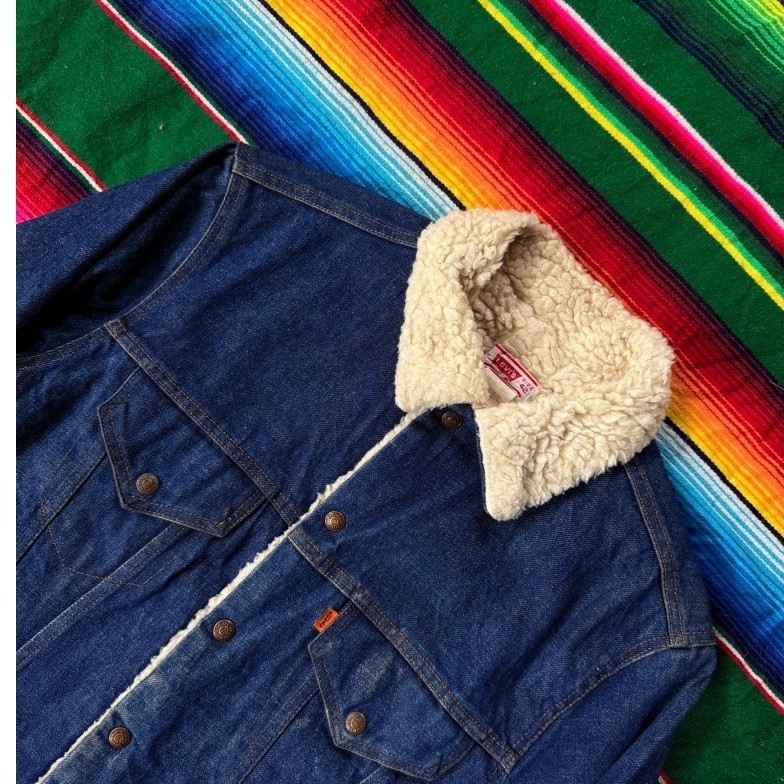 VINTAGE LEVIS 70’s ORANGE TAP