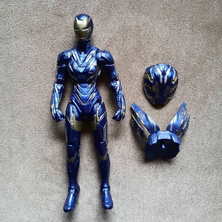 Rescue pepper potts Ironman Endgame Marvel legends Hasbro action figure