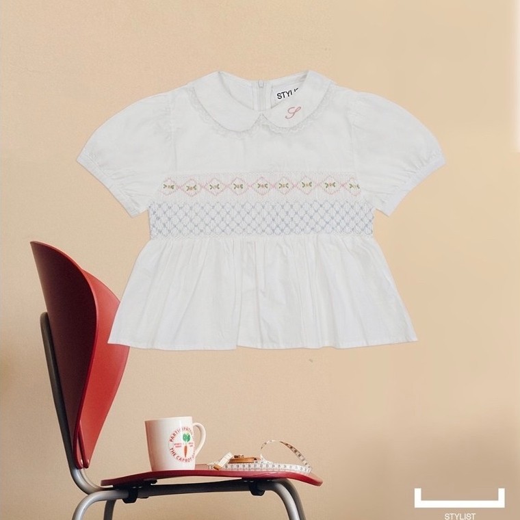 Stylist x Brinkkty bonnie blouses sz.L (used once)