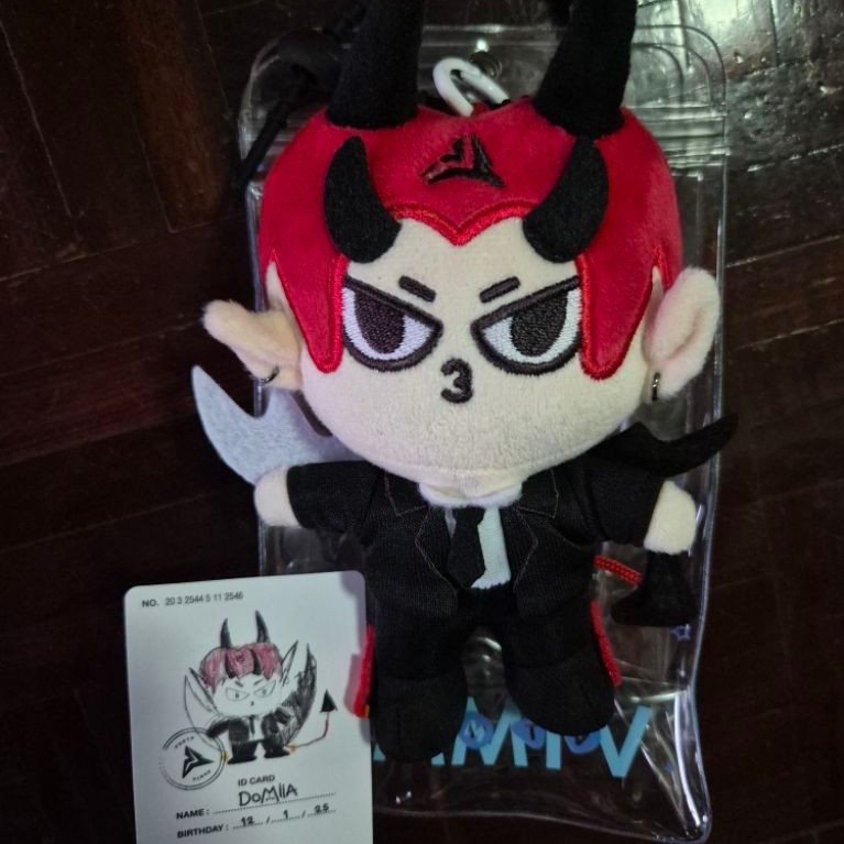 DOMIIA DOLL KEYCHAIN ver.1