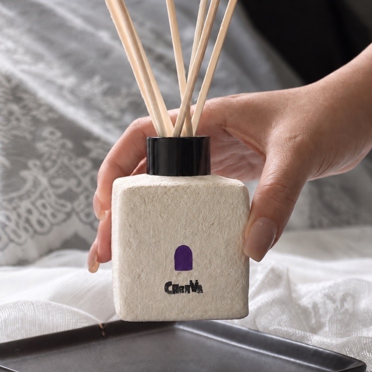 CHEEVA Handcrafted Aroma Diffuser | ก้านไม้หอม Essential Oil งานทำมือ [กลิ่น LAVENDER REST ] 100ml