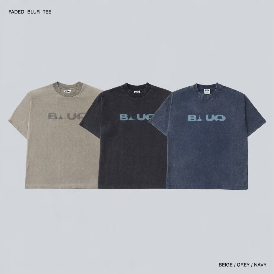 RAW CONCRETE FADED BLUR TEE (size large)